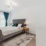 D&a With Private Parking Апартаменты
