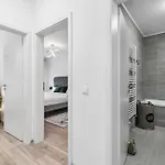 D&a With Private Parking Брашов