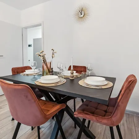 Appartement D&a With Private Parking *