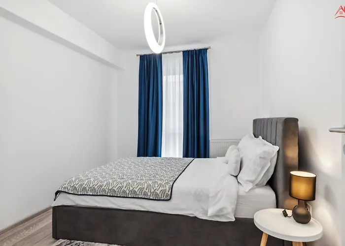 D&a With Private Parking Apartment Brasov